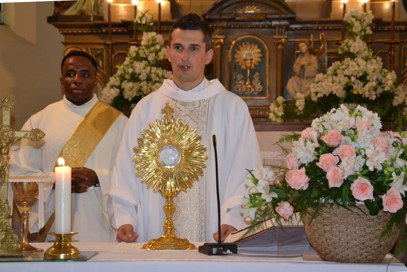 DSC_0384_800x535