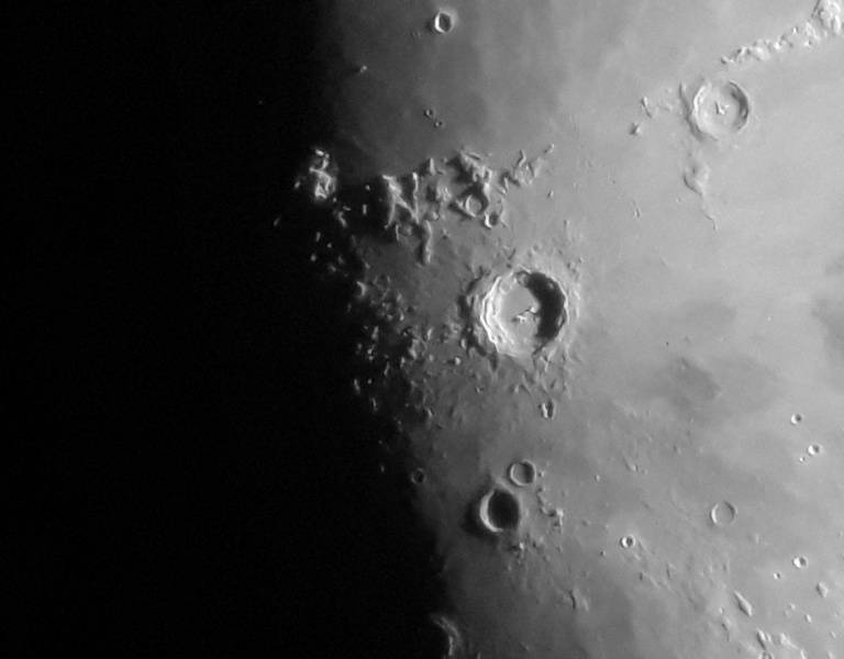 1_768x600