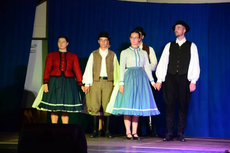 DSC_09996_1280x853