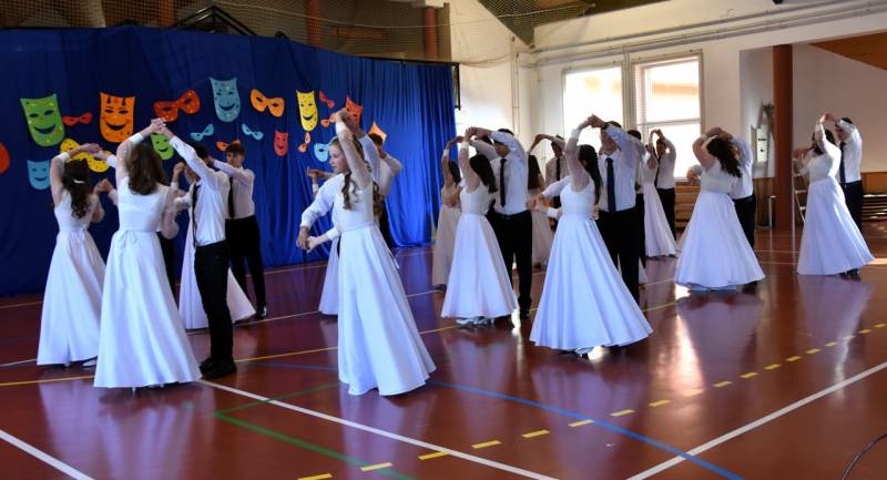 1-nyolcadikosok_tanca_5_1280x693