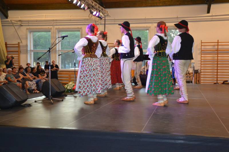 DSC_2697_1200x800