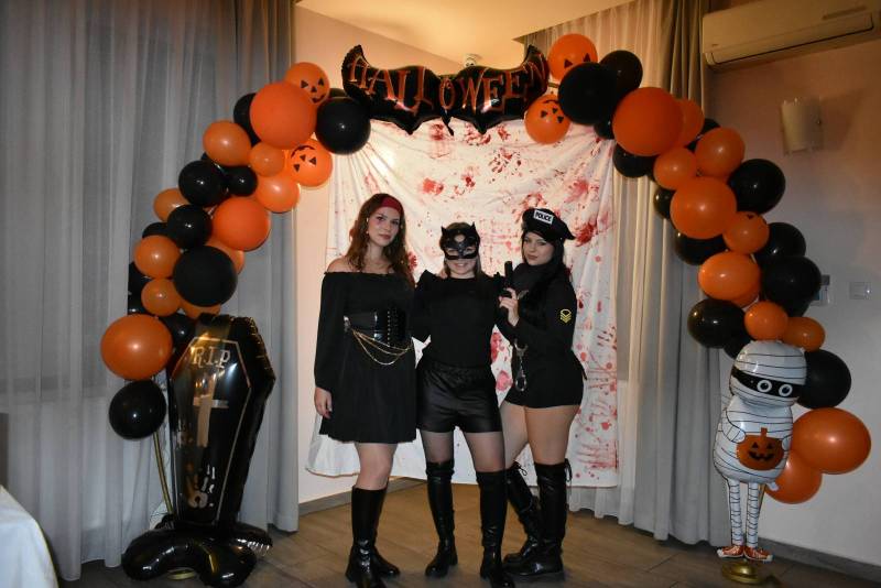 DSC_0163_1600x1068